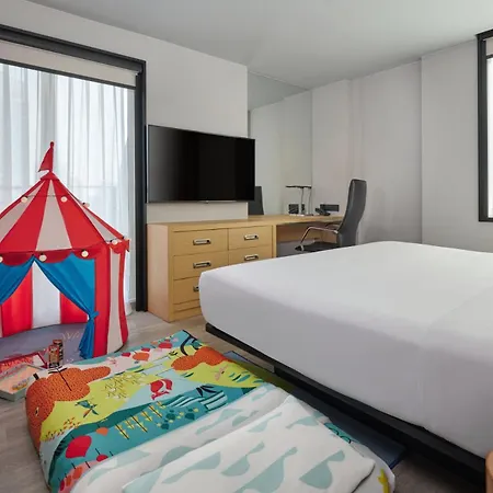 Aloft By Marriott Bangkok Sukhumvit 11-3